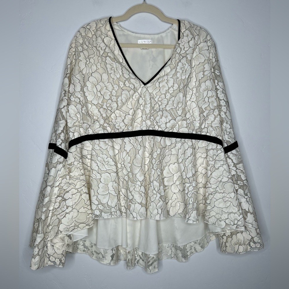 VENUS Ivory Floral Lace Blouse Velvet Trim High Low Bell Sleeves Size 20 Boho